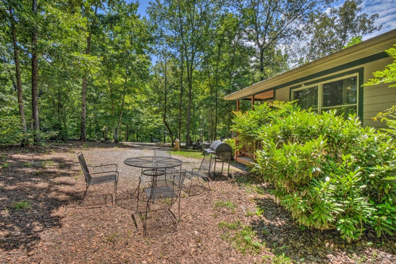 The Georgia Peach Cabin 8 Mi To Dwntn Helen Clarkesville Exterior photo